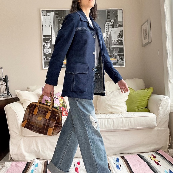 Vintage contrast stitching navy blazer - Picture 2 of 16